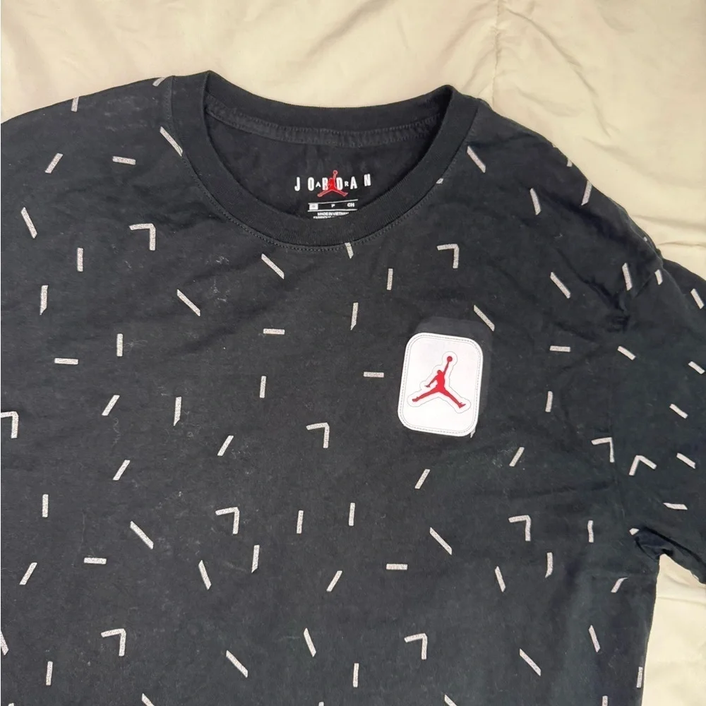 Jordan Black Patterned Men's T-Shirt Size Small.